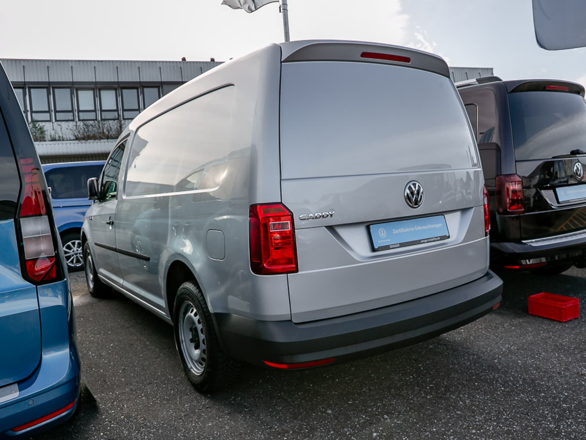 Volkswagen Caddy Maxi Kasten Basis-Modell