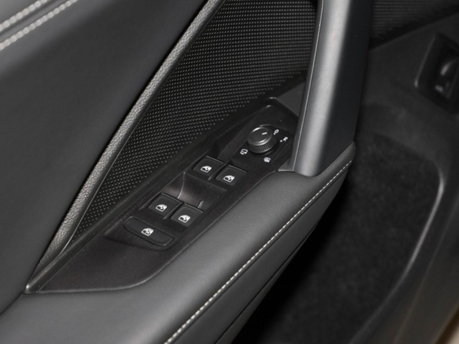 Volkswagen Tiguan – Bild 15