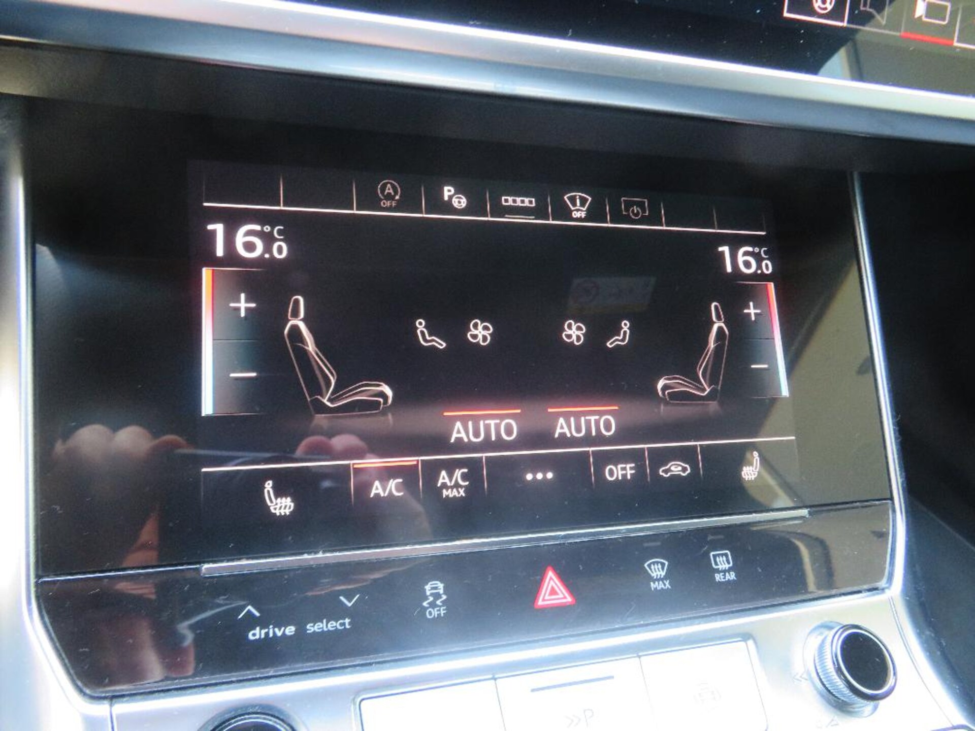 Audi A6 Avant S line