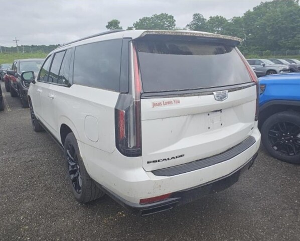 2023 Cadillac Escalade ESV
