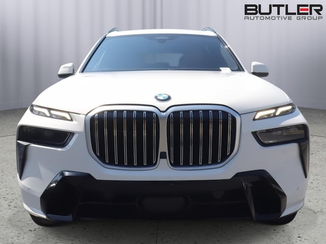 2024 BMW X7