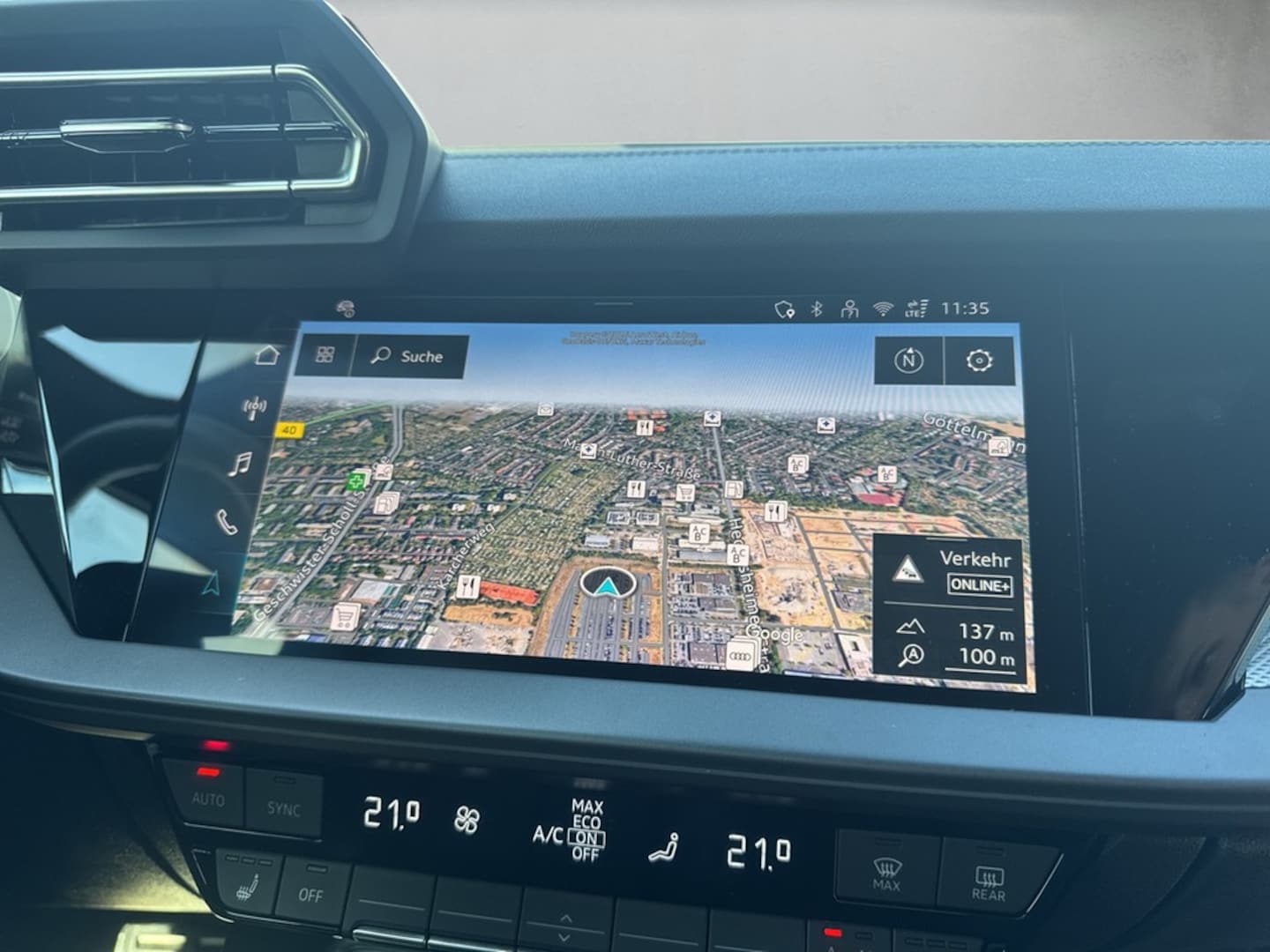 Bild über Audi A3 Sportback TFSI 110 kW S tronic - für weitere Informationen kontaktieren Sie den Audi Partner