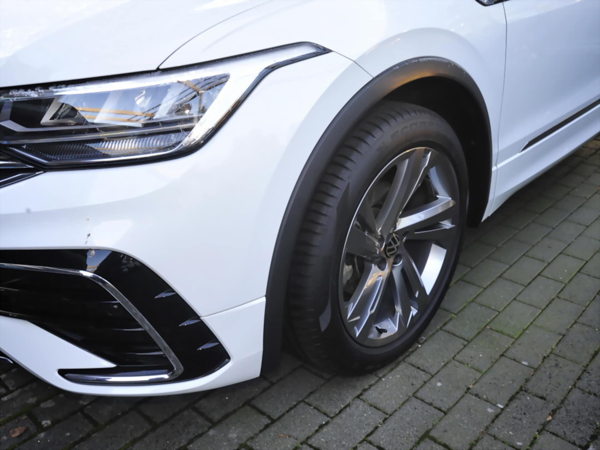 Volkswagen Tiguan R-Line