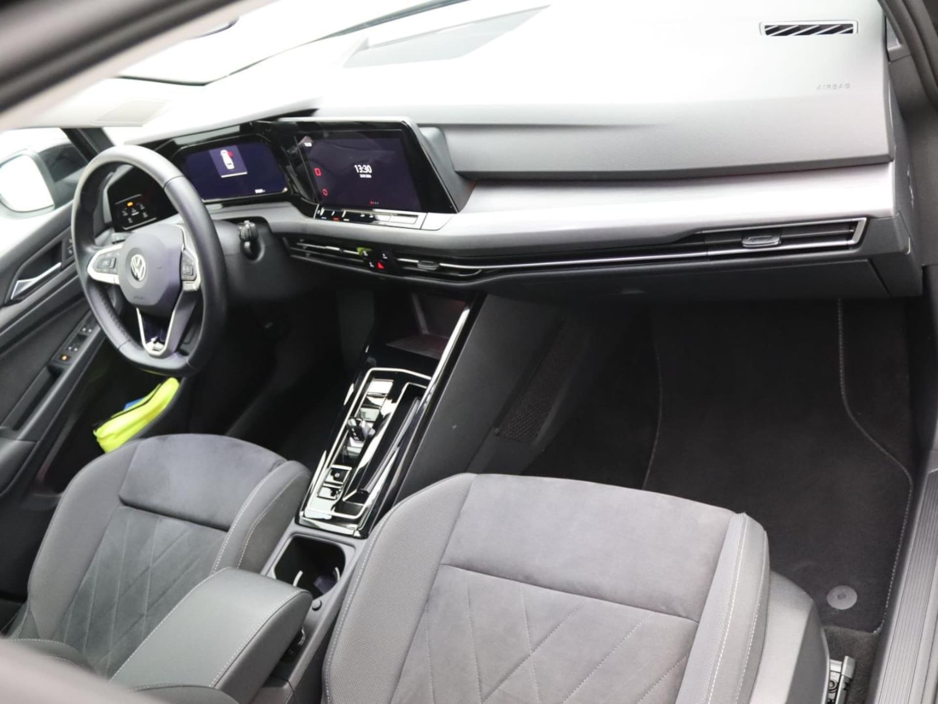 Volkswagen Golf Variant Style