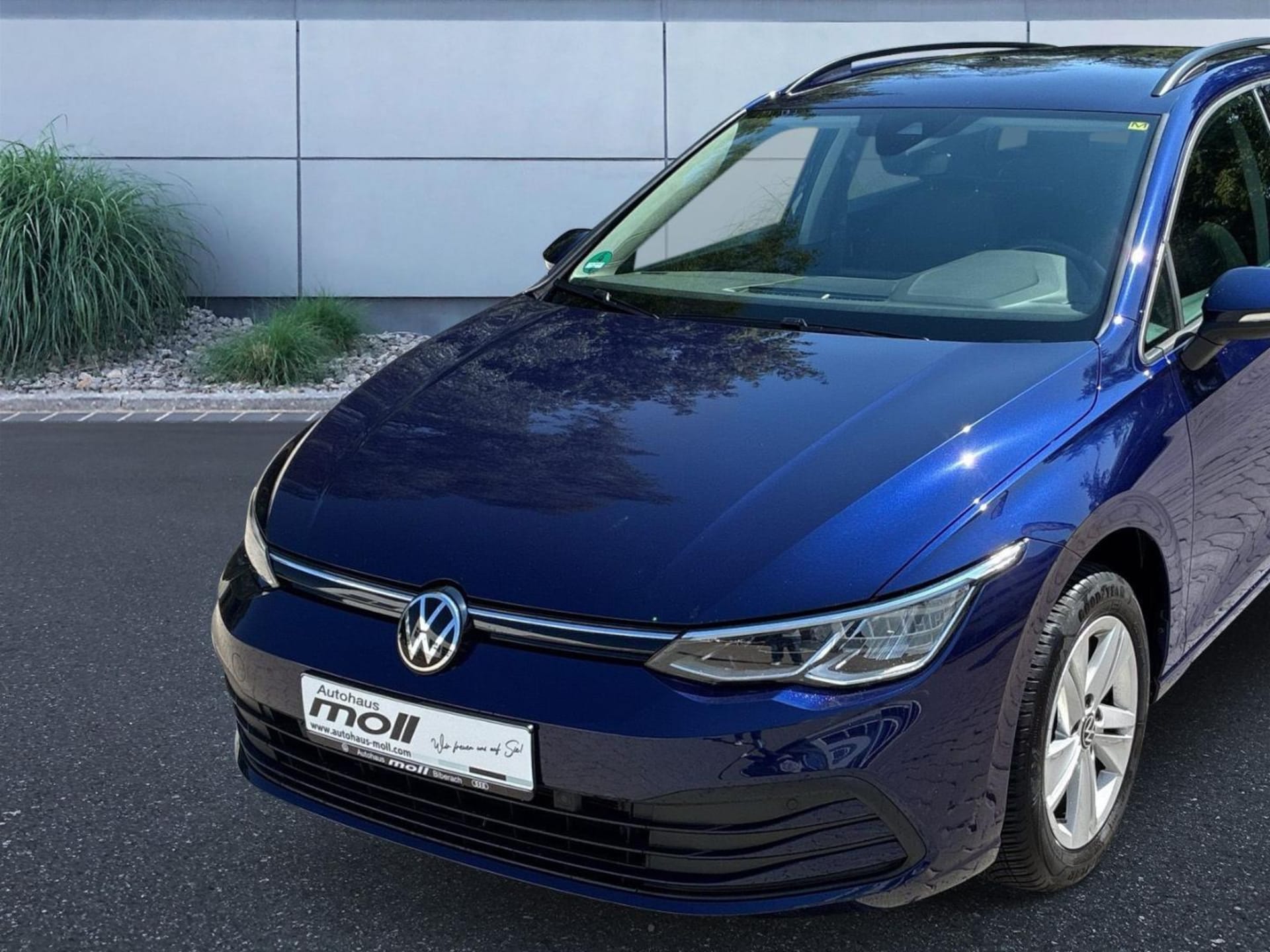 Volkswagen Golf Variant Life