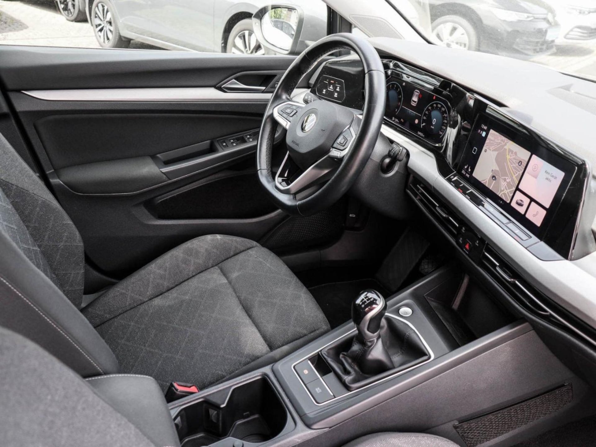 Volkswagen Golf Life