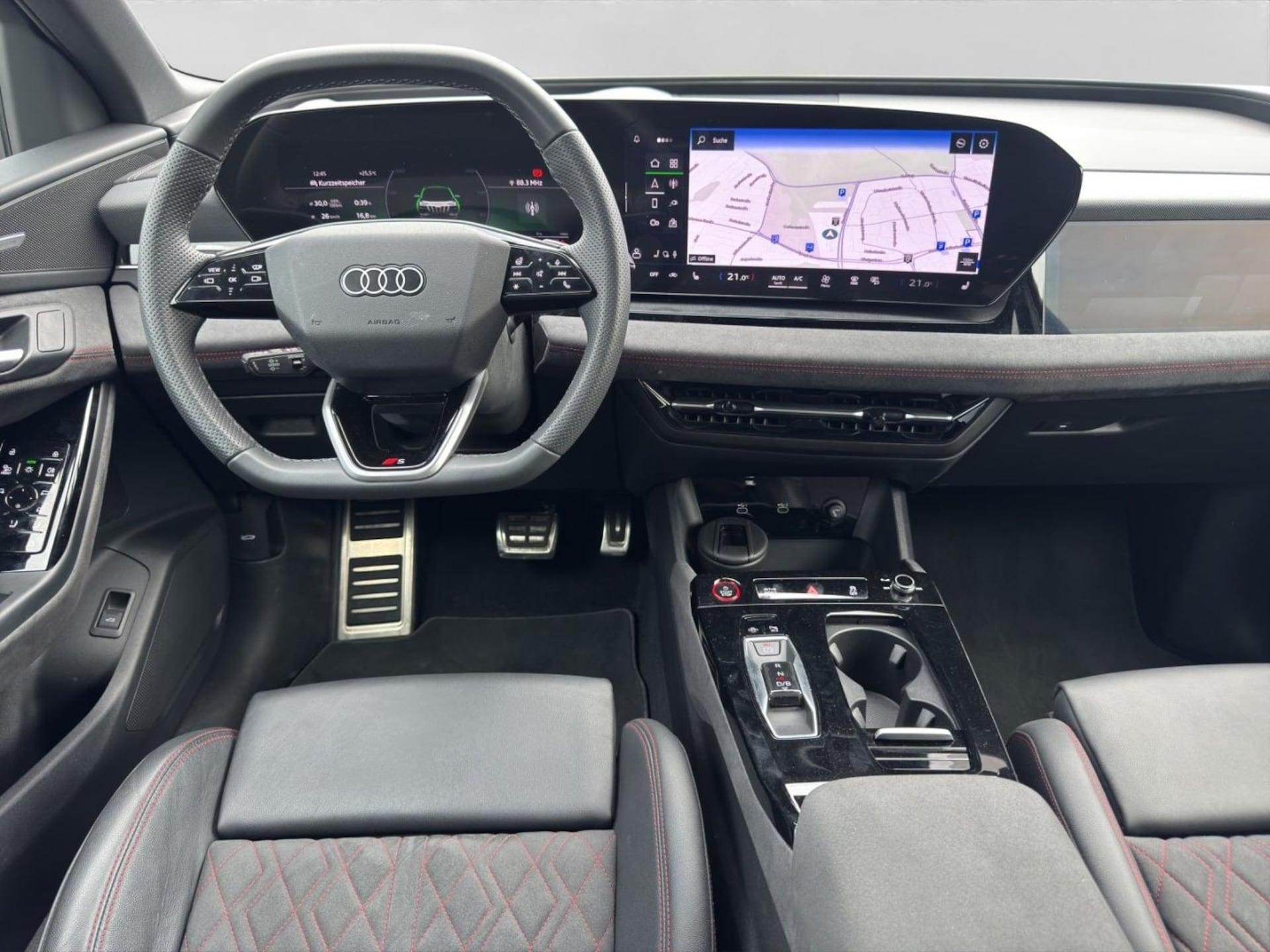Audi SQ6 SUV e-tron