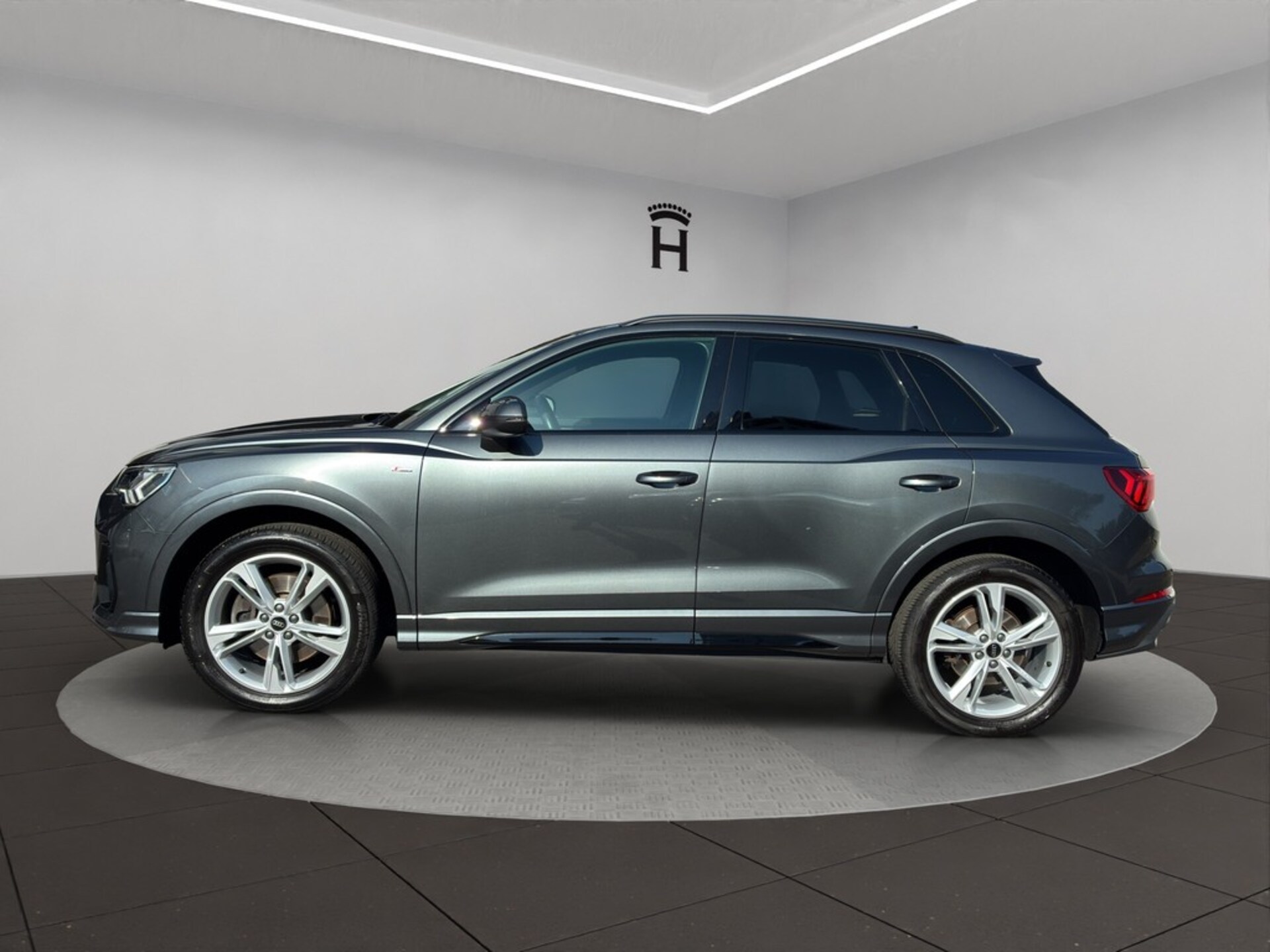 Audi Q3 SUV S line
