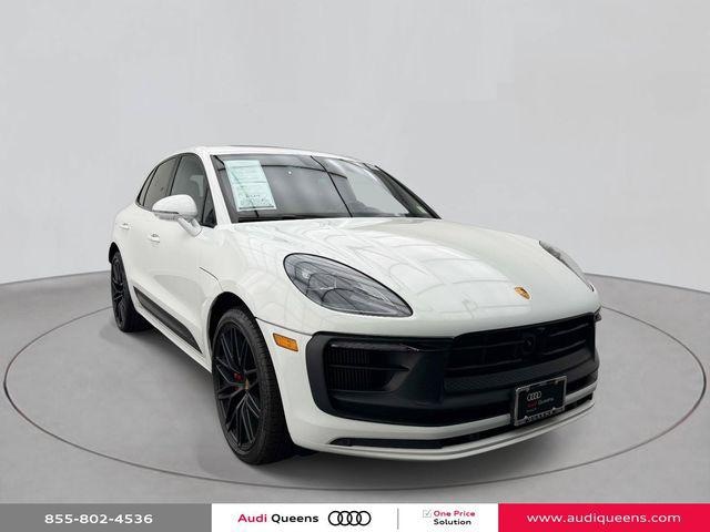 2023 Porsche Macan