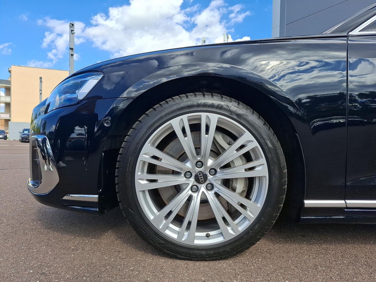 Audi A8 – Bild 7