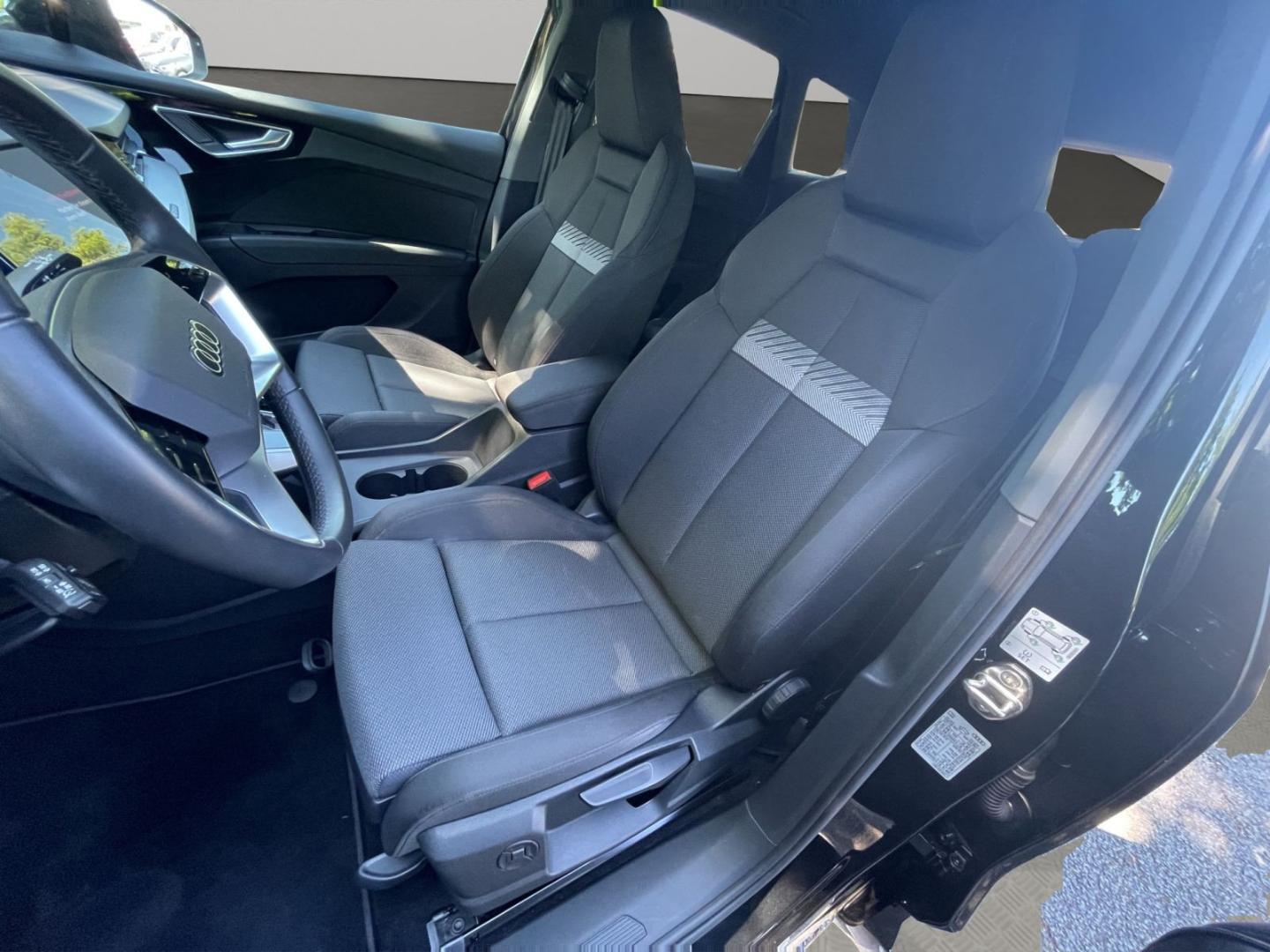 Image about Audi Q4 e-tron 40 e-tron