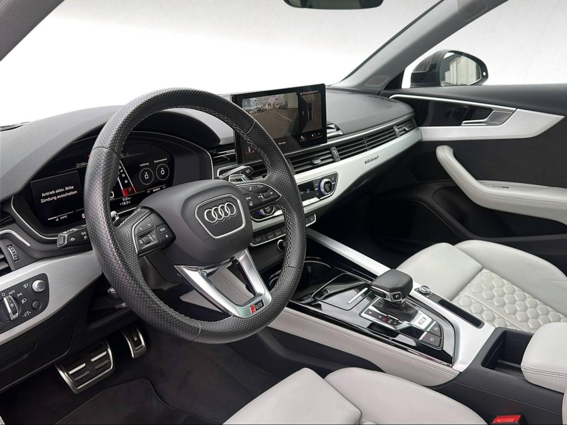 Audi RS 4 Avant