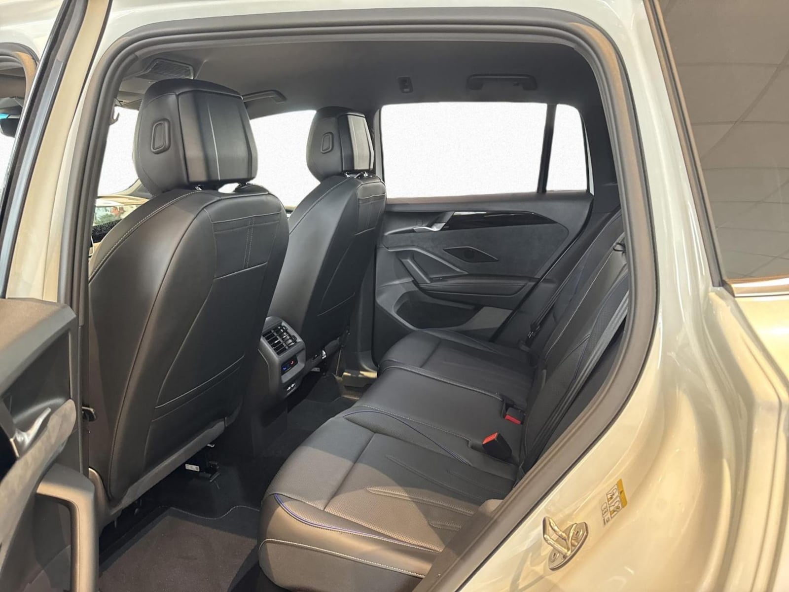Volkswagen Tiguan – Bild 13