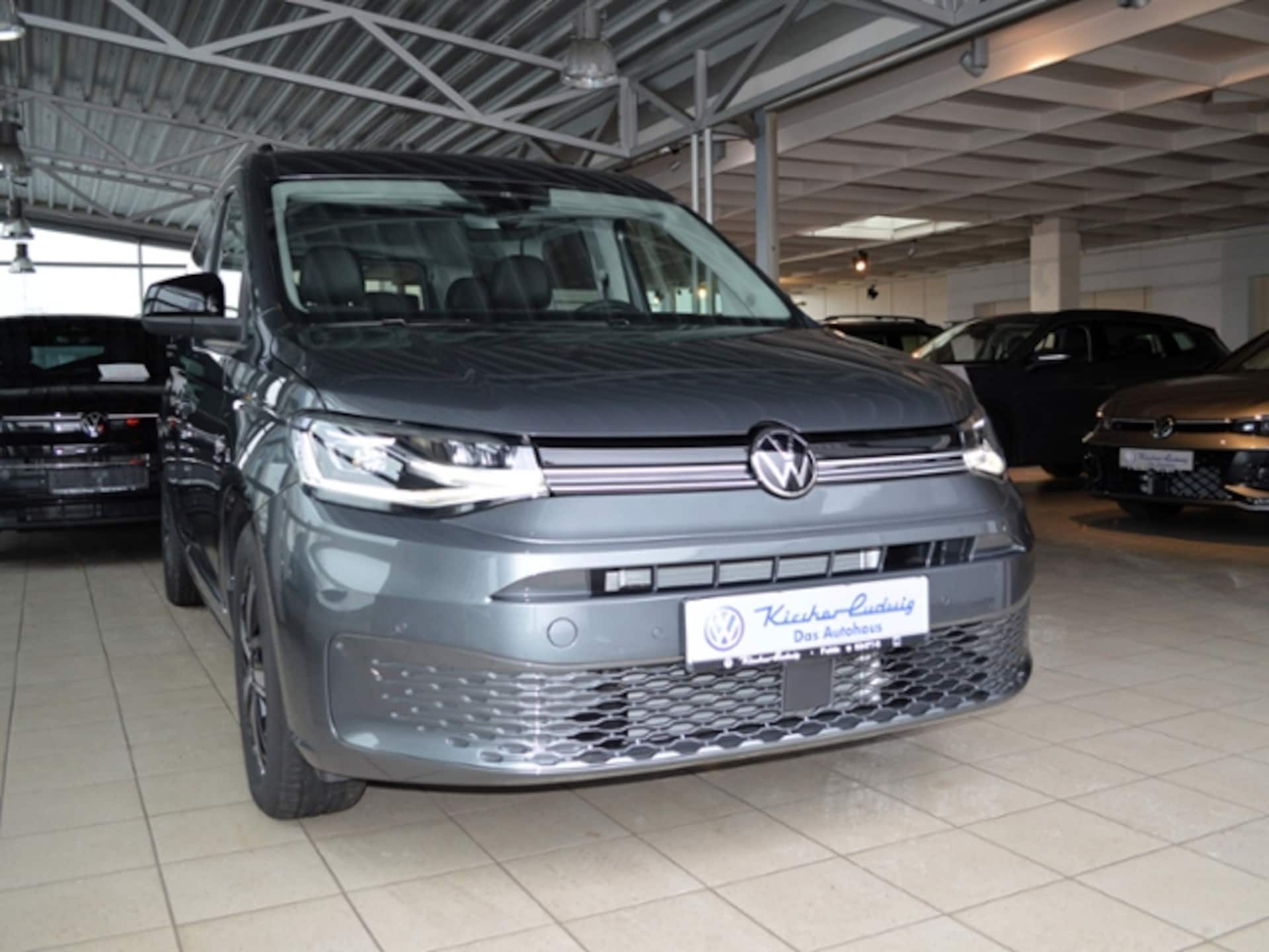 Volkswagen Caddy Maxi Style