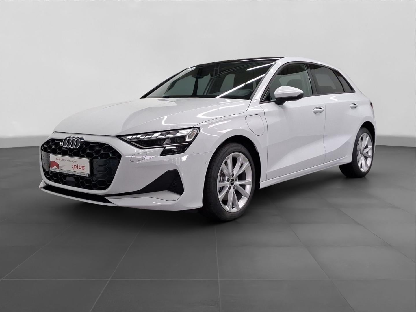 Bild über Audi A3 Sportback TFSI e advanced 40 TFSI e S tronic - für weitere Informationen kontaktieren Sie den Audi Partner
