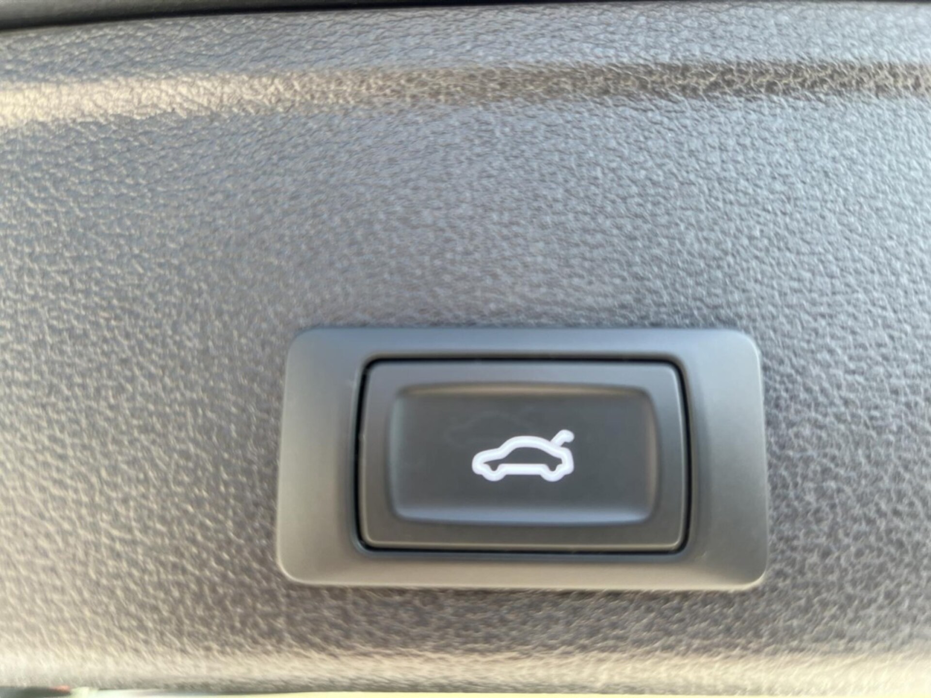 Audi A4 Avant S line
