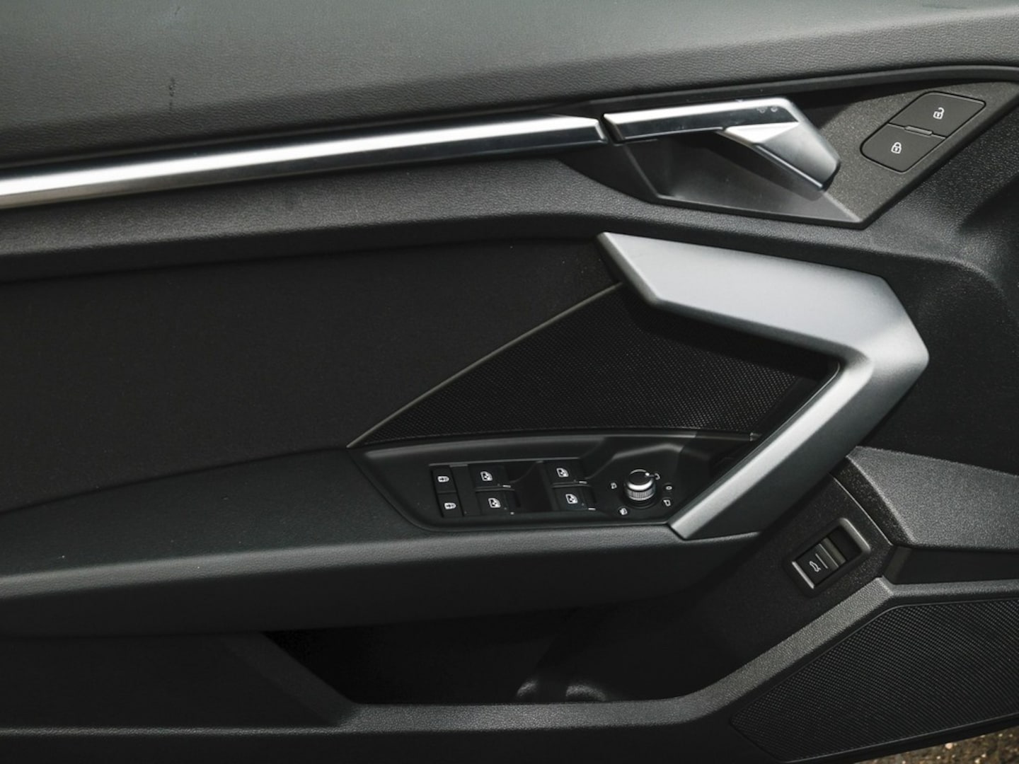 Bild über Audi A3 Sportback advanced 30 TFSI S tronic - für weitere Informationen kontaktieren Sie den Audi Partner