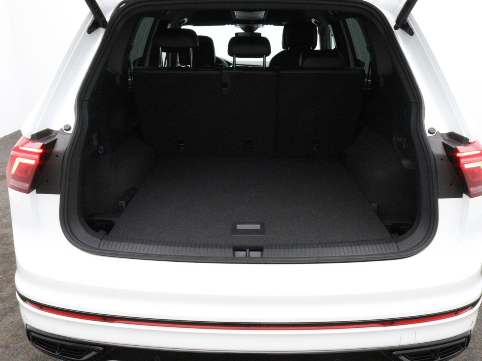 Volkswagen Tiguan Allspace – Bild 7