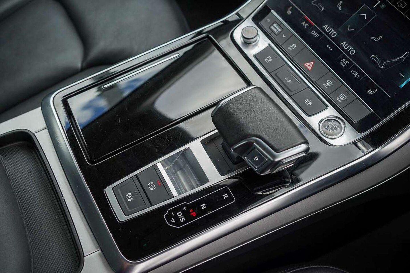 Image about Audi Q7 45 TDI quattro tiptronic
