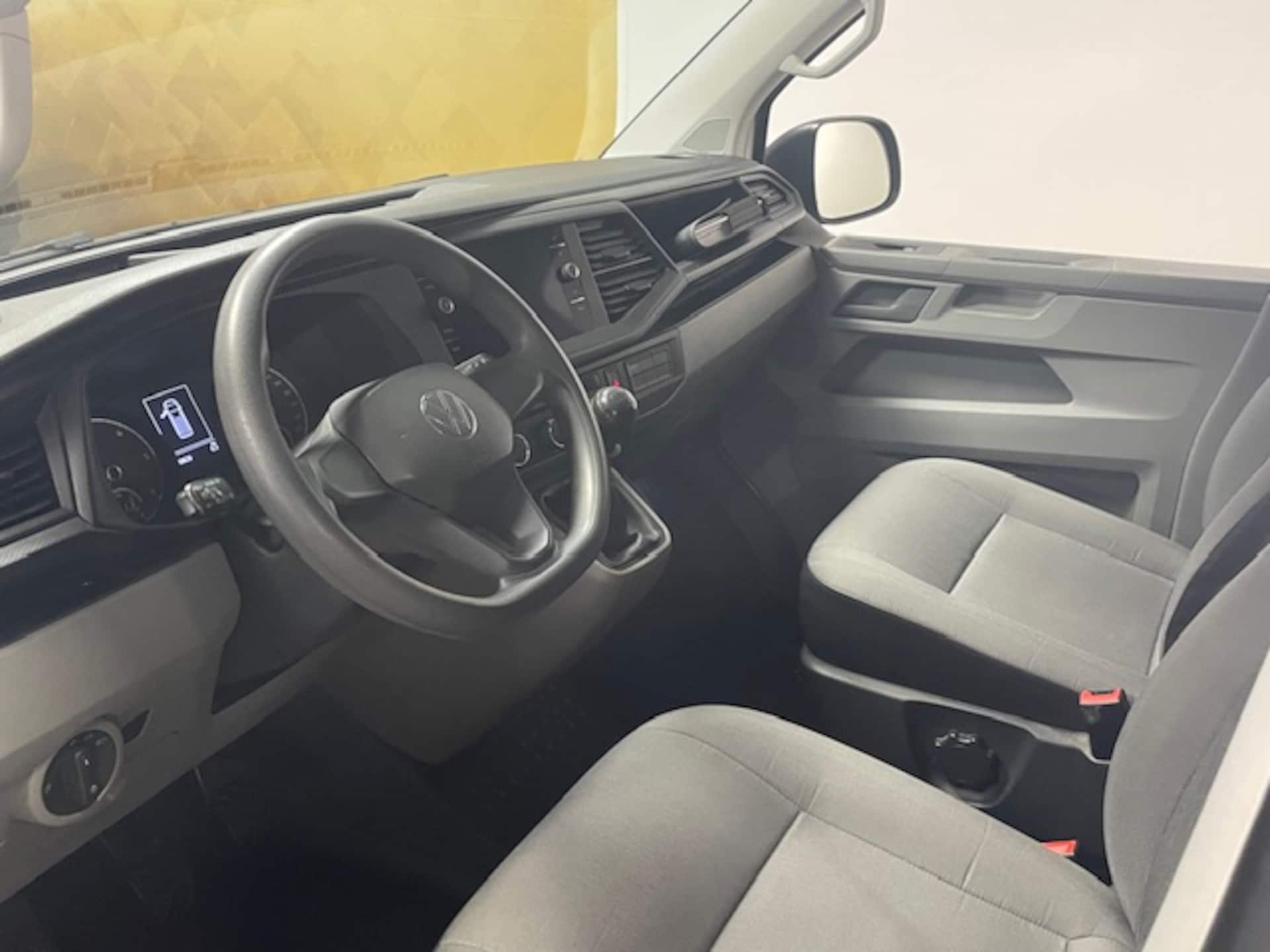 Volkswagen T6.1 Transporter Kasten kurzer Radstand