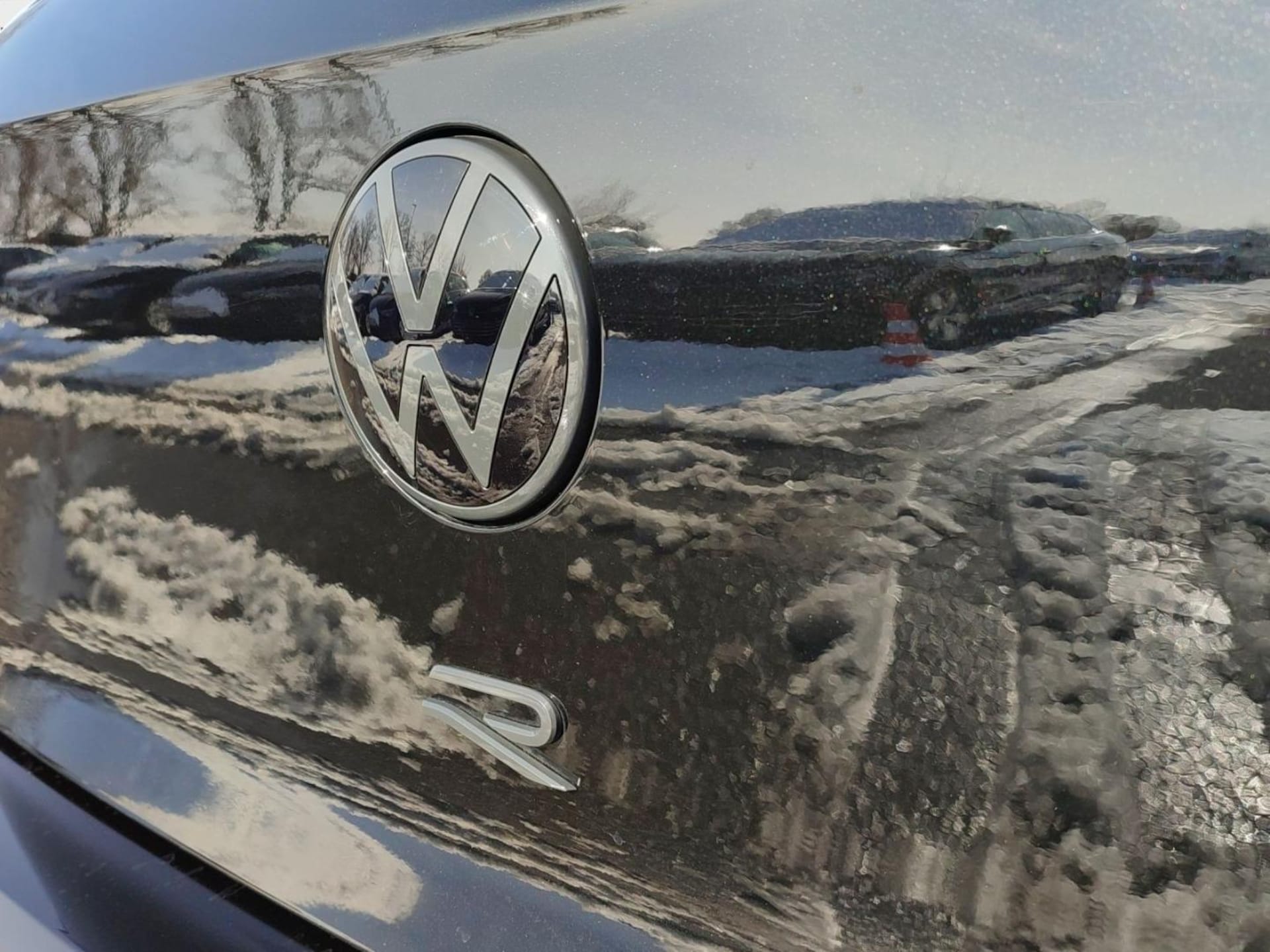 Volkswagen Golf R Black Edition
