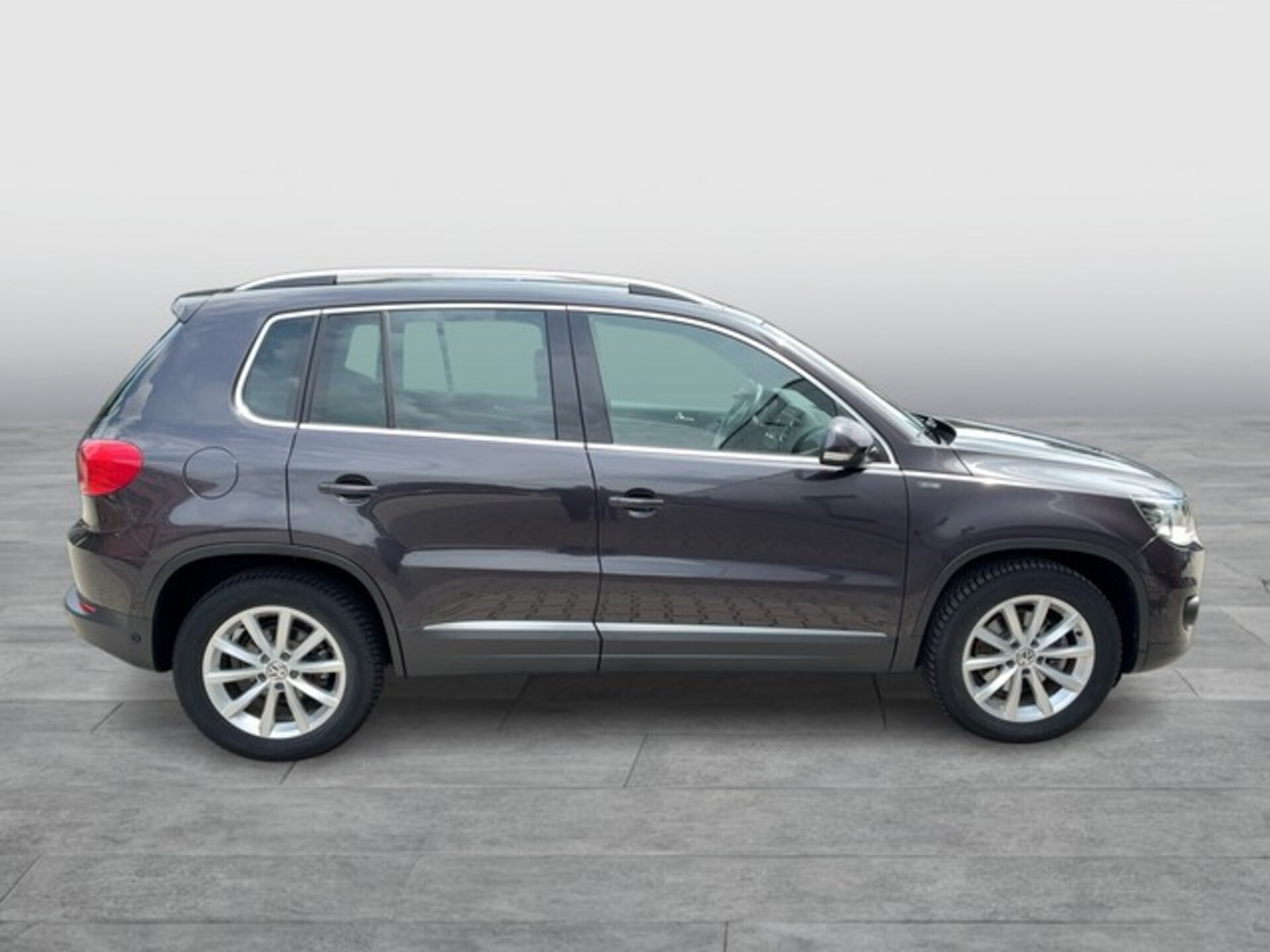 Volkswagen Tiguan LOUNGE Sport & Style