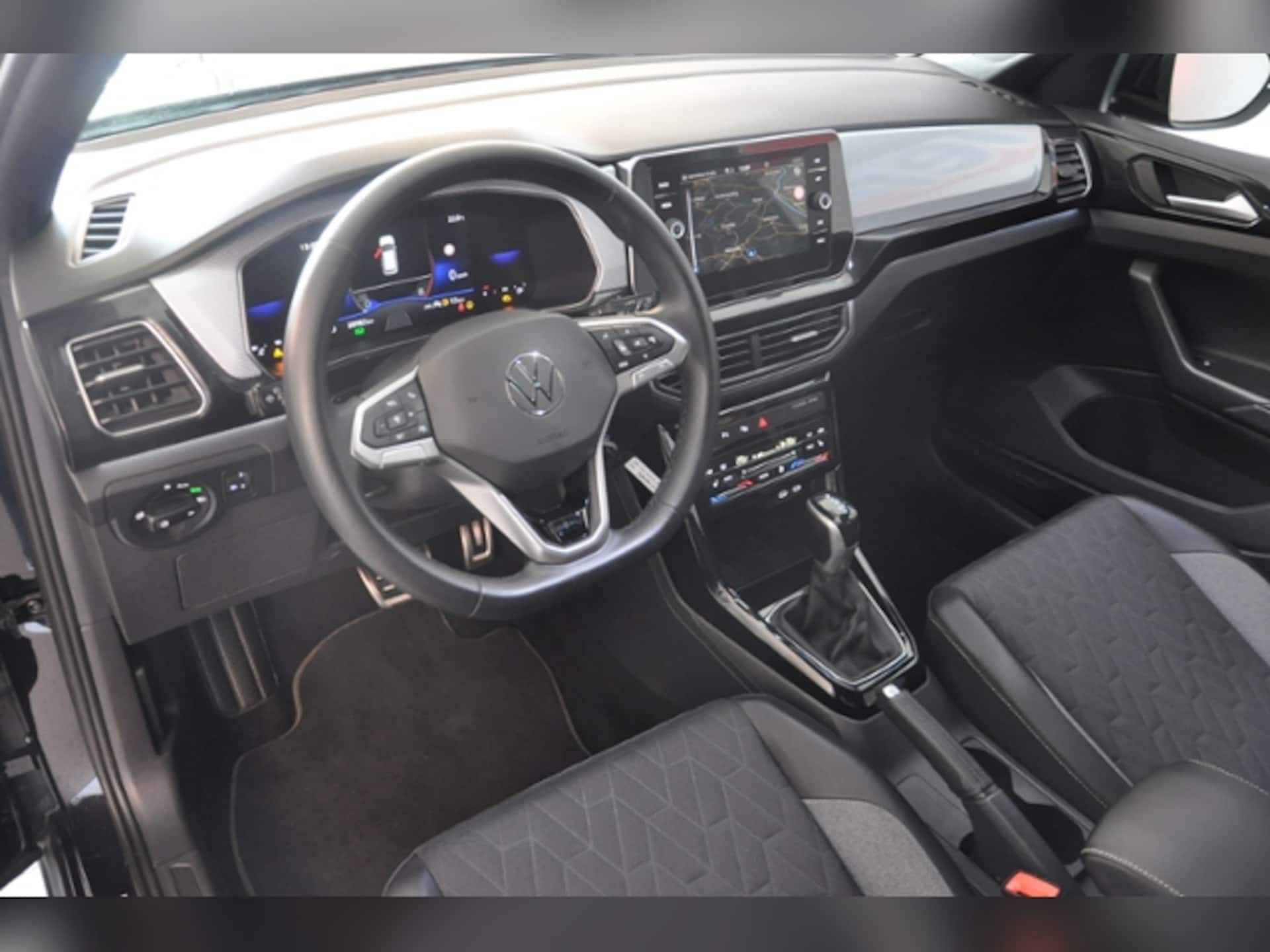 Volkswagen T-Cross Life