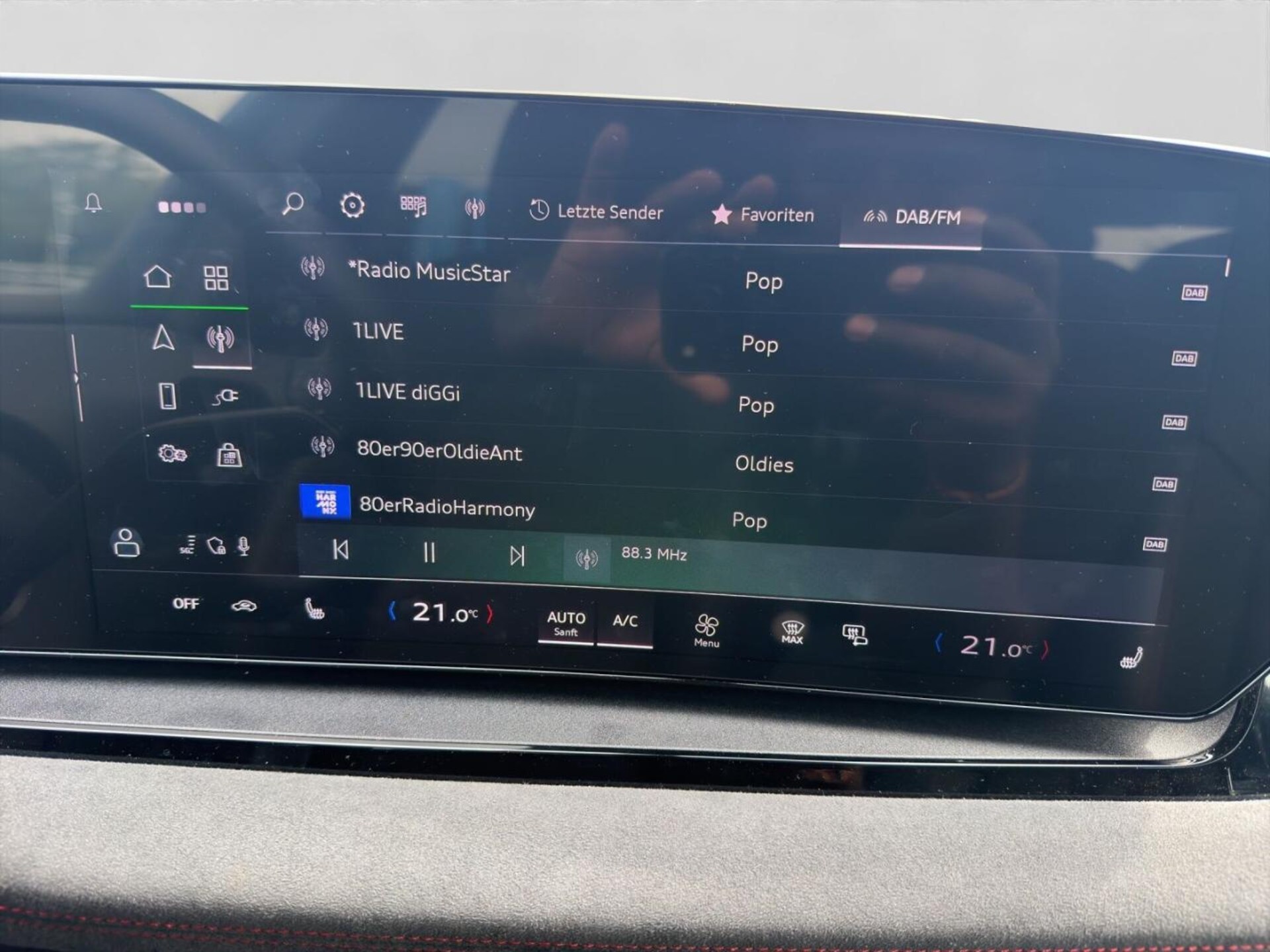 Audi SQ6 SUV e-tron