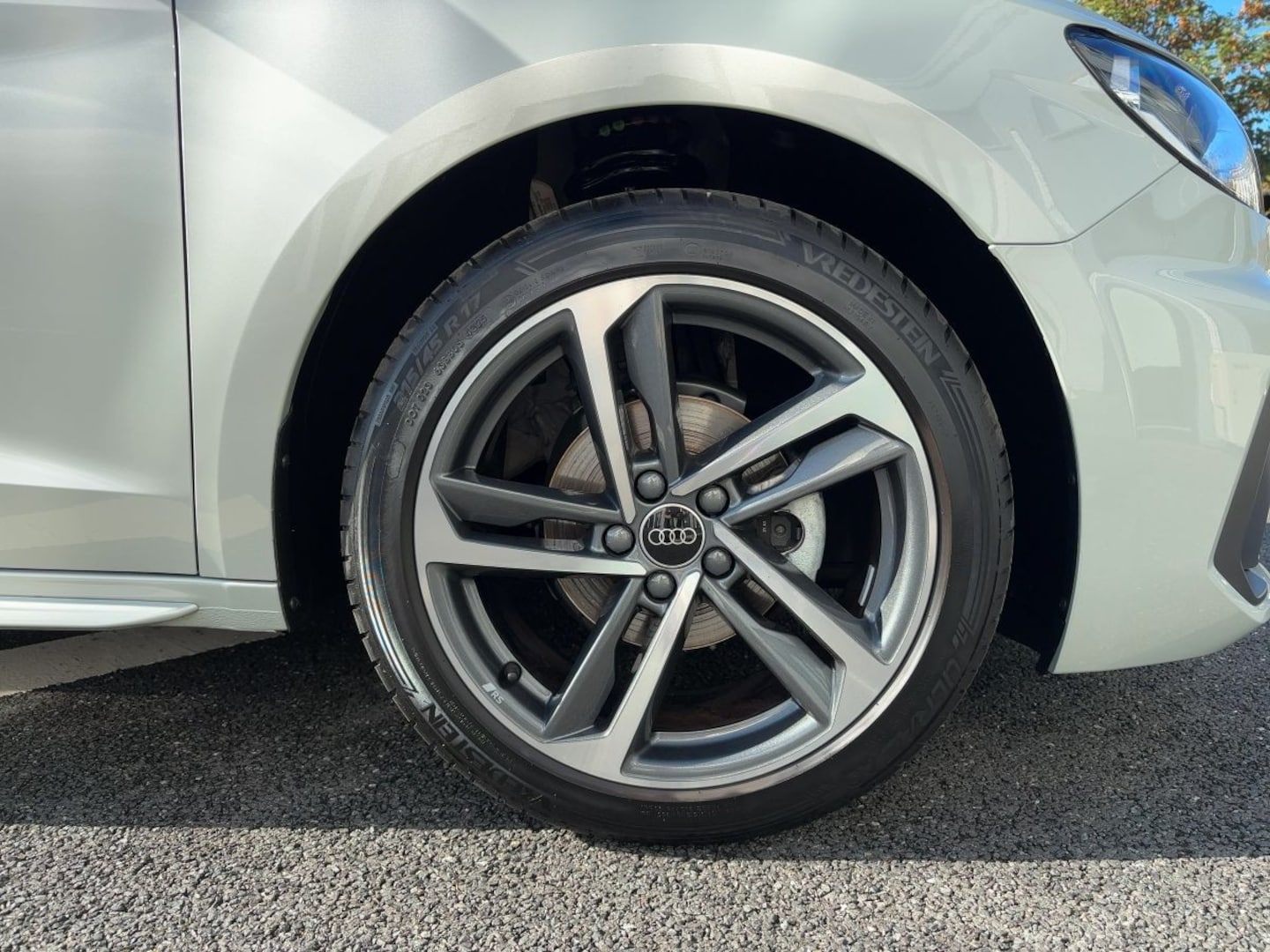Bild über Audi A1 Sportback S line 25 TFSI S tronic - für weitere Informationen kontaktieren Sie den Audi Partner