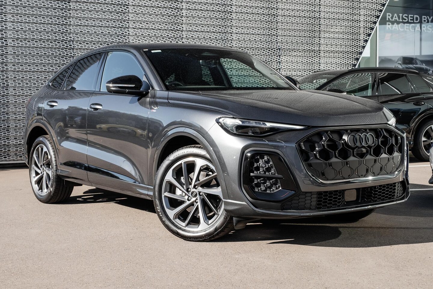Image about Audi Q5 Sportback TFSI quattro 200 kW sport