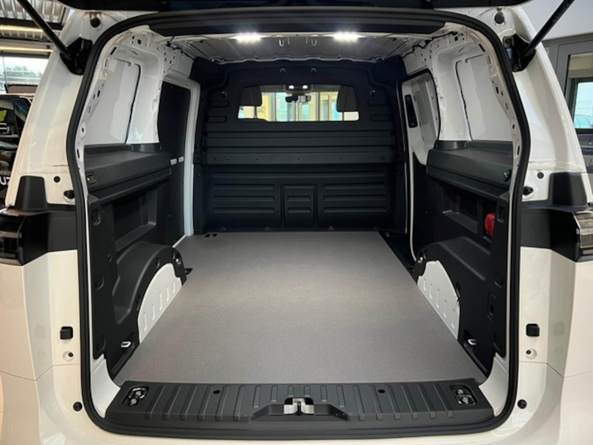 Volkswagen ID. Buzz Cargo Basis-Modell