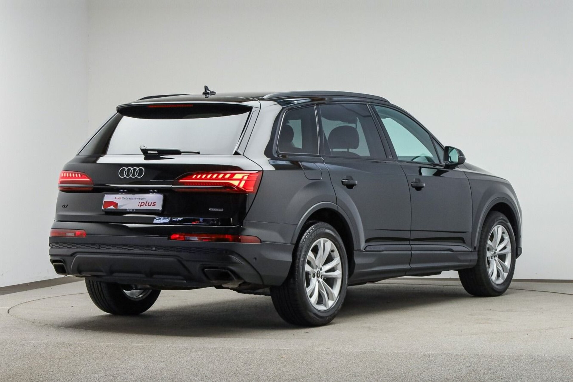 Audi Q7 SUV