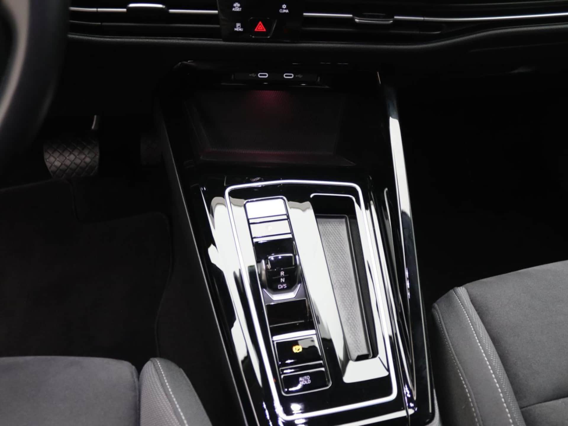 Volkswagen Golf Variant Style