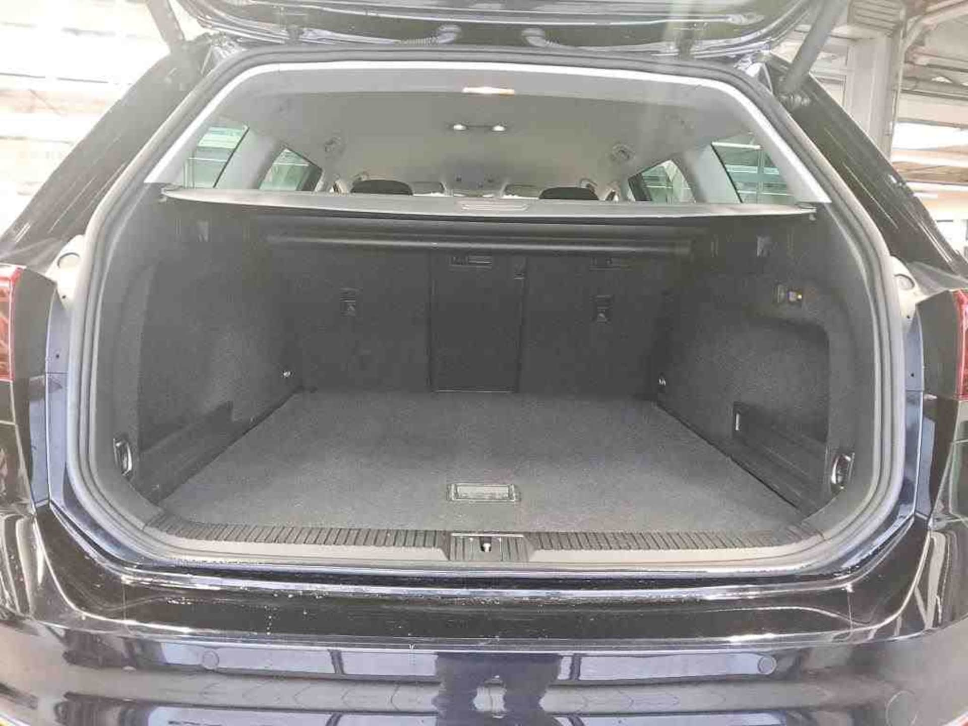 Volkswagen Passat Variant Elegance