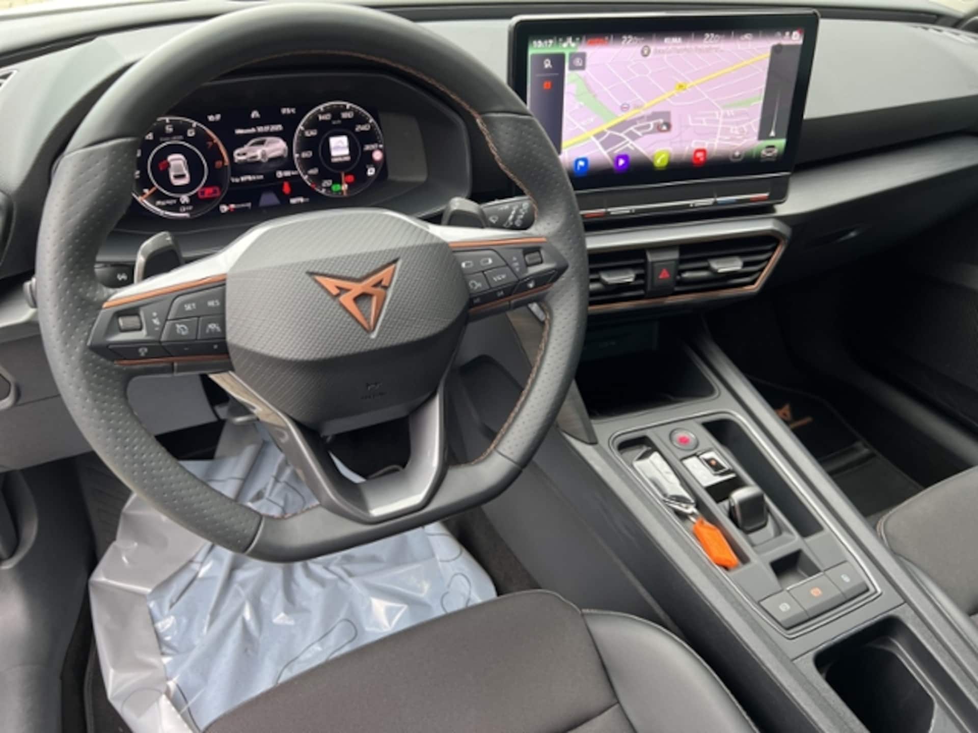 CUPRA Leon