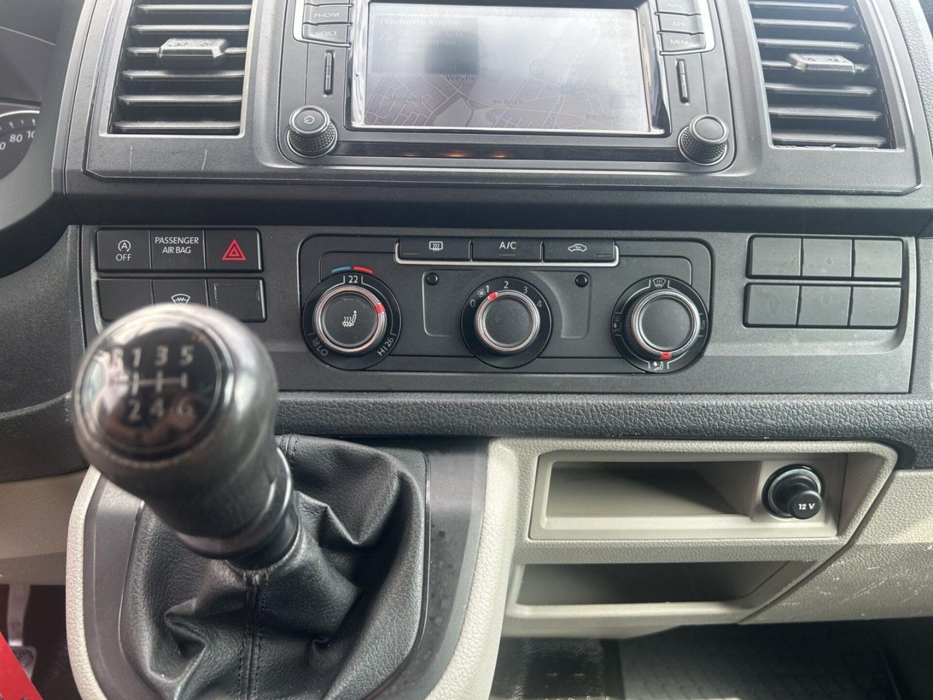 Volkswagen T6 Transporter Kasten kurzer Radstand