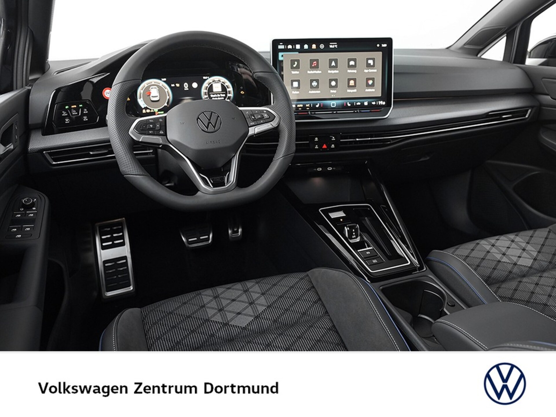 Volkswagen Golf R-Line