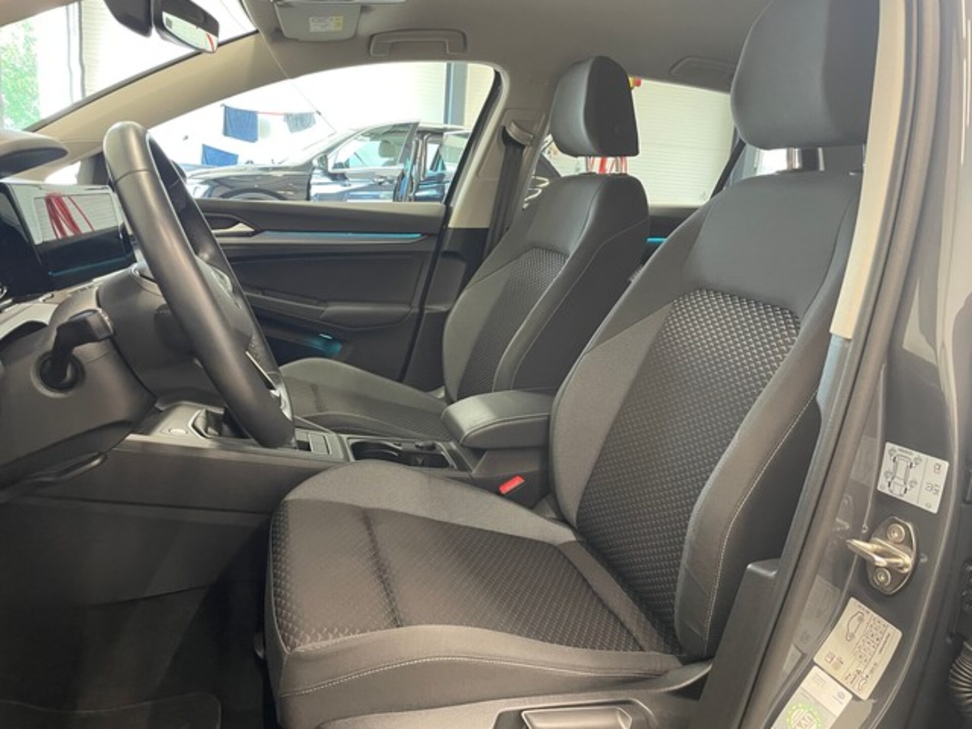 Volkswagen Golf Active