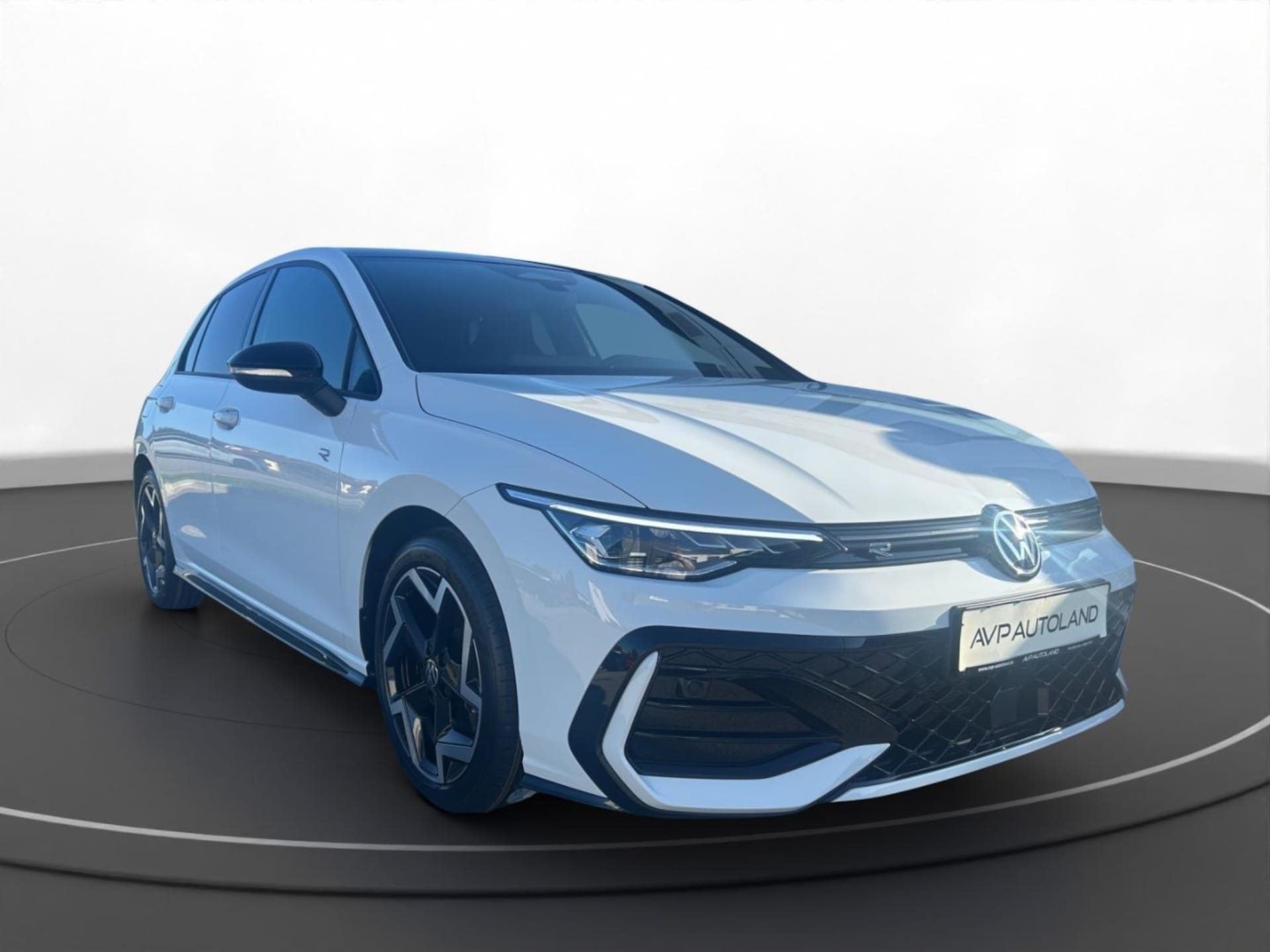 Volkswagen Golf R-Line