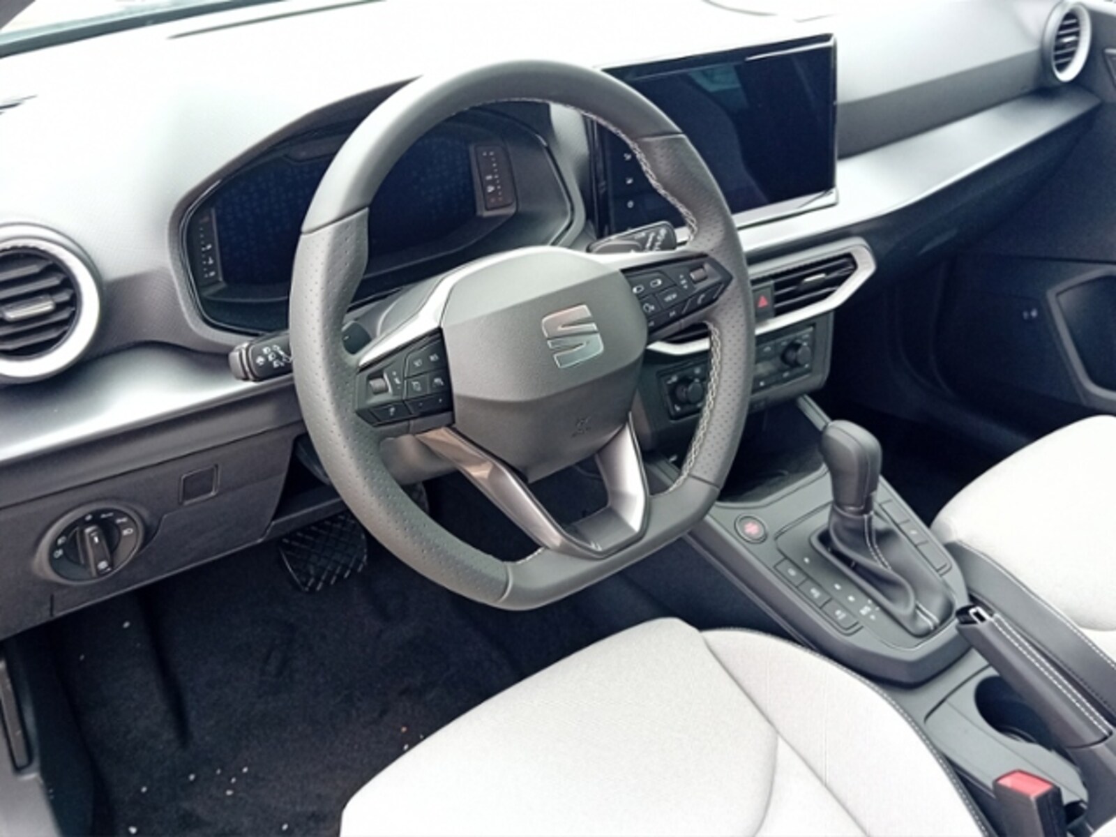 SEAT Ibiza – Bild 11