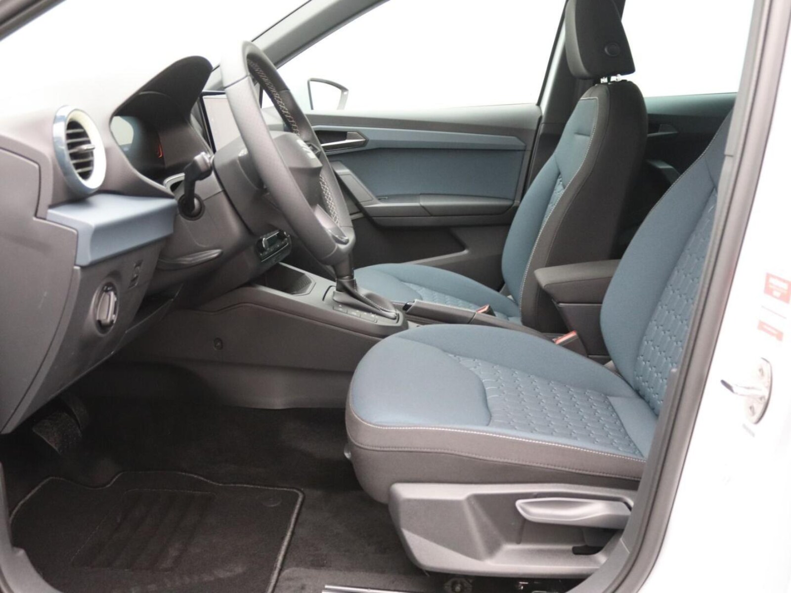 SEAT Arona – Bild 15