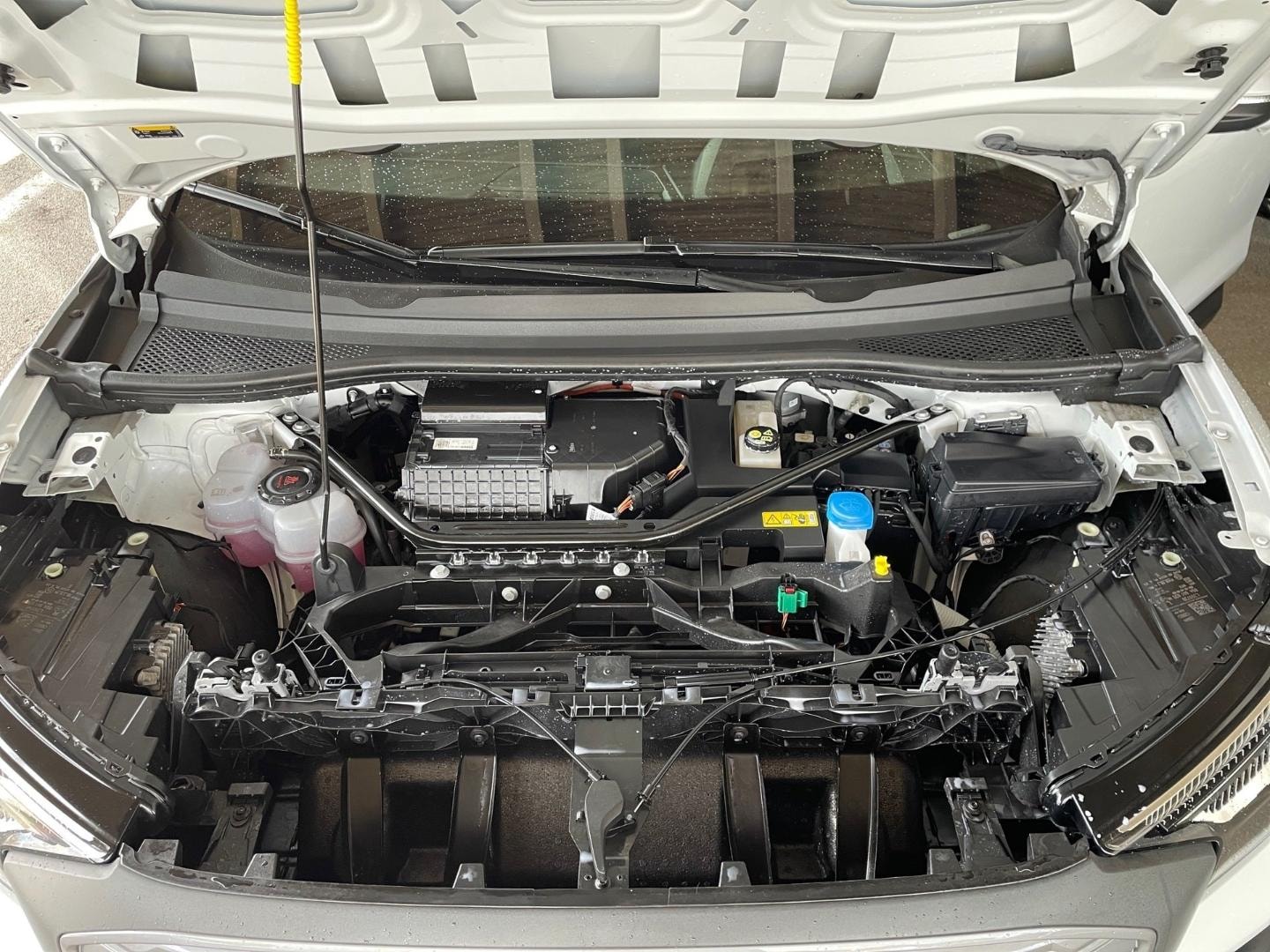 Bild über Audi Q4 Sportback e-tron 45 e-tron - für weitere Informationen kontaktieren Sie den Audi Partner