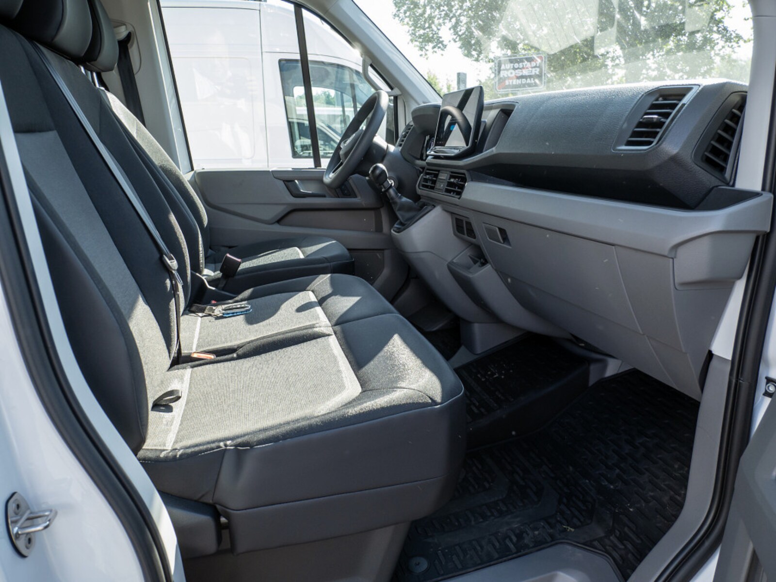 Volkswagen Crafter Kasten langer Radstand – Bild 2