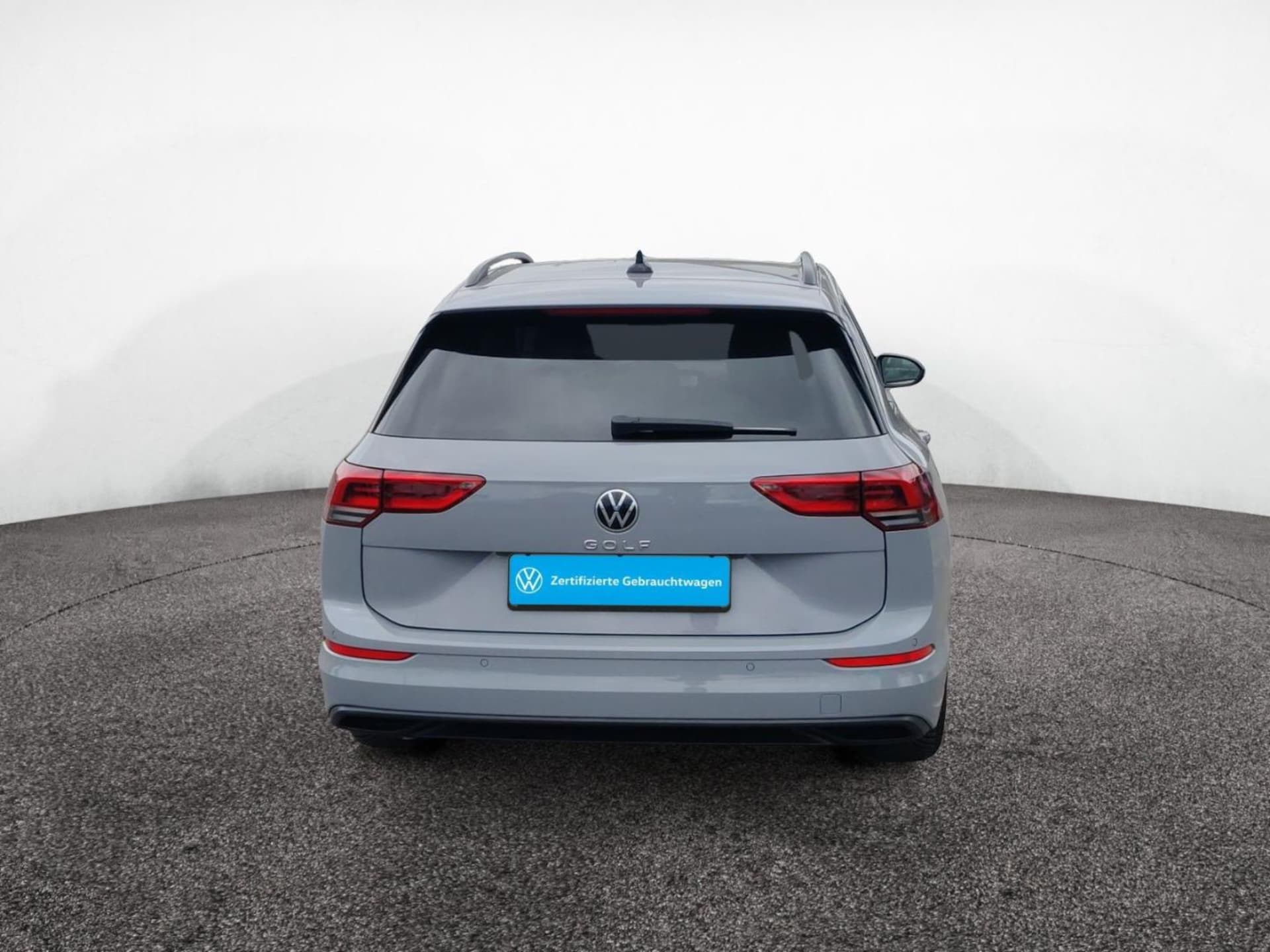 Volkswagen Golf Variant Life