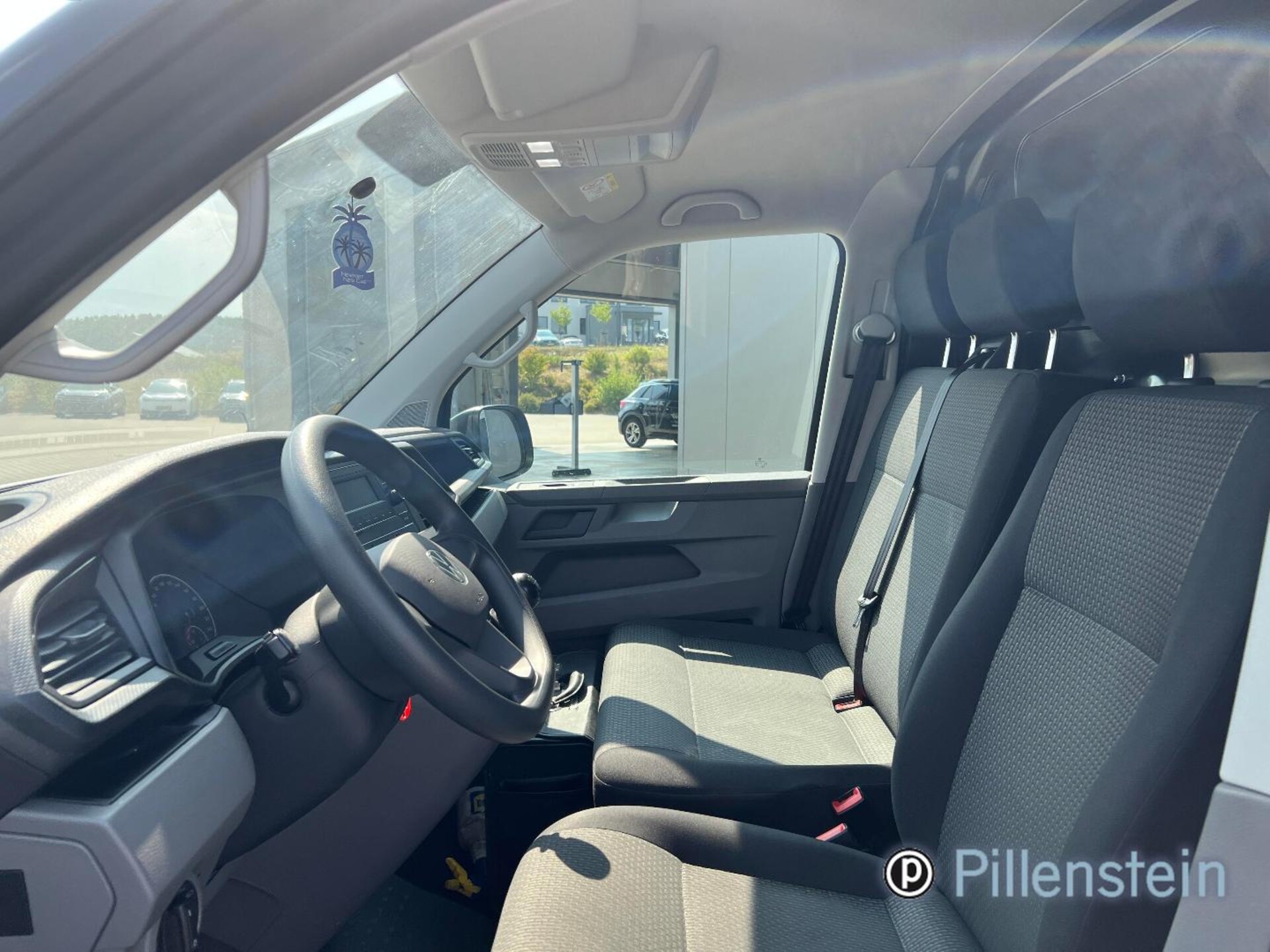Volkswagen T6.1 Transporter Kasten langer Radstand