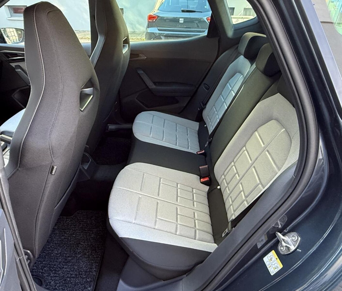 SEAT Arona – Bild 7