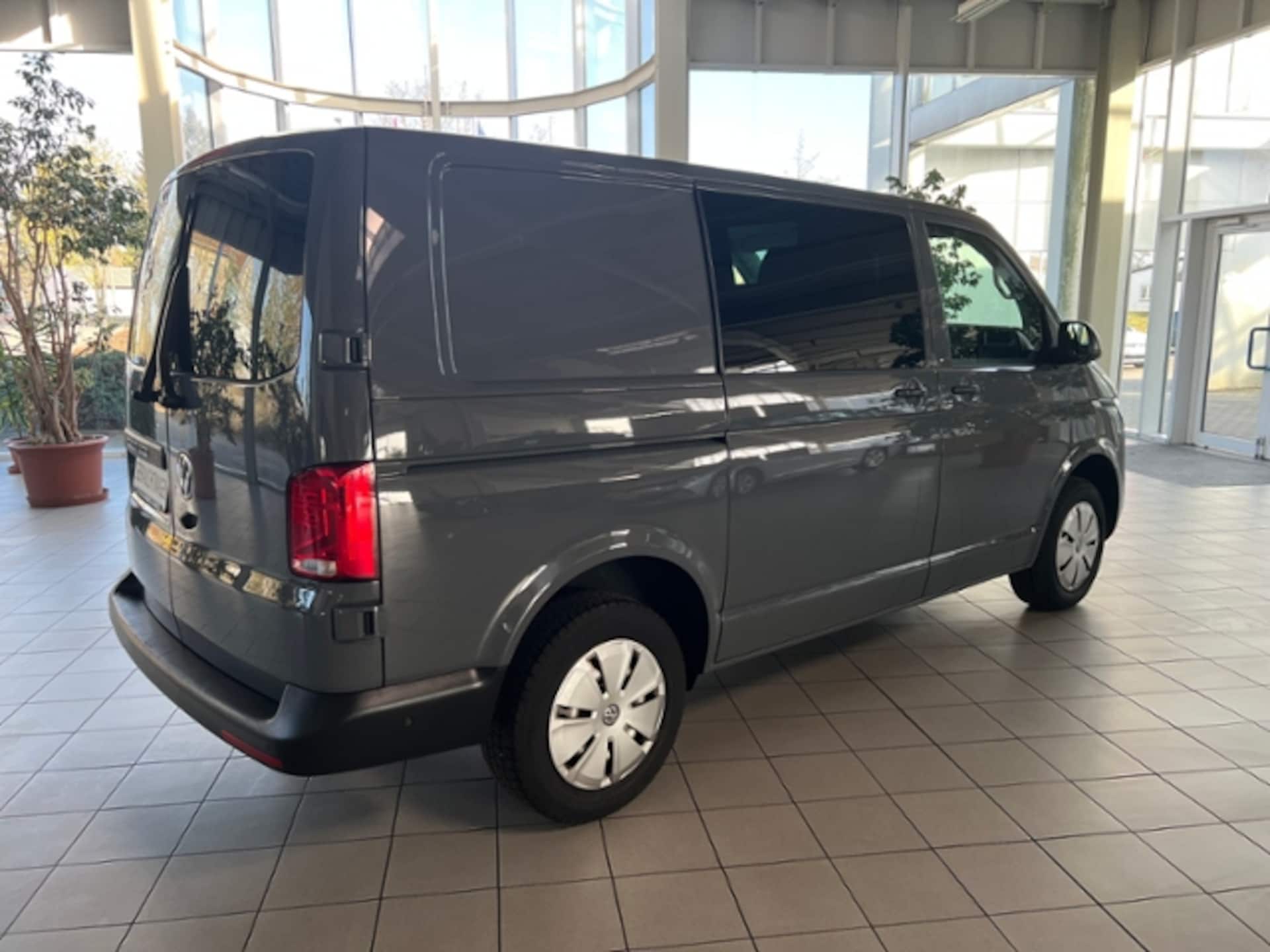 Volkswagen T6.1 Transporter Kasten kurzer Radstand