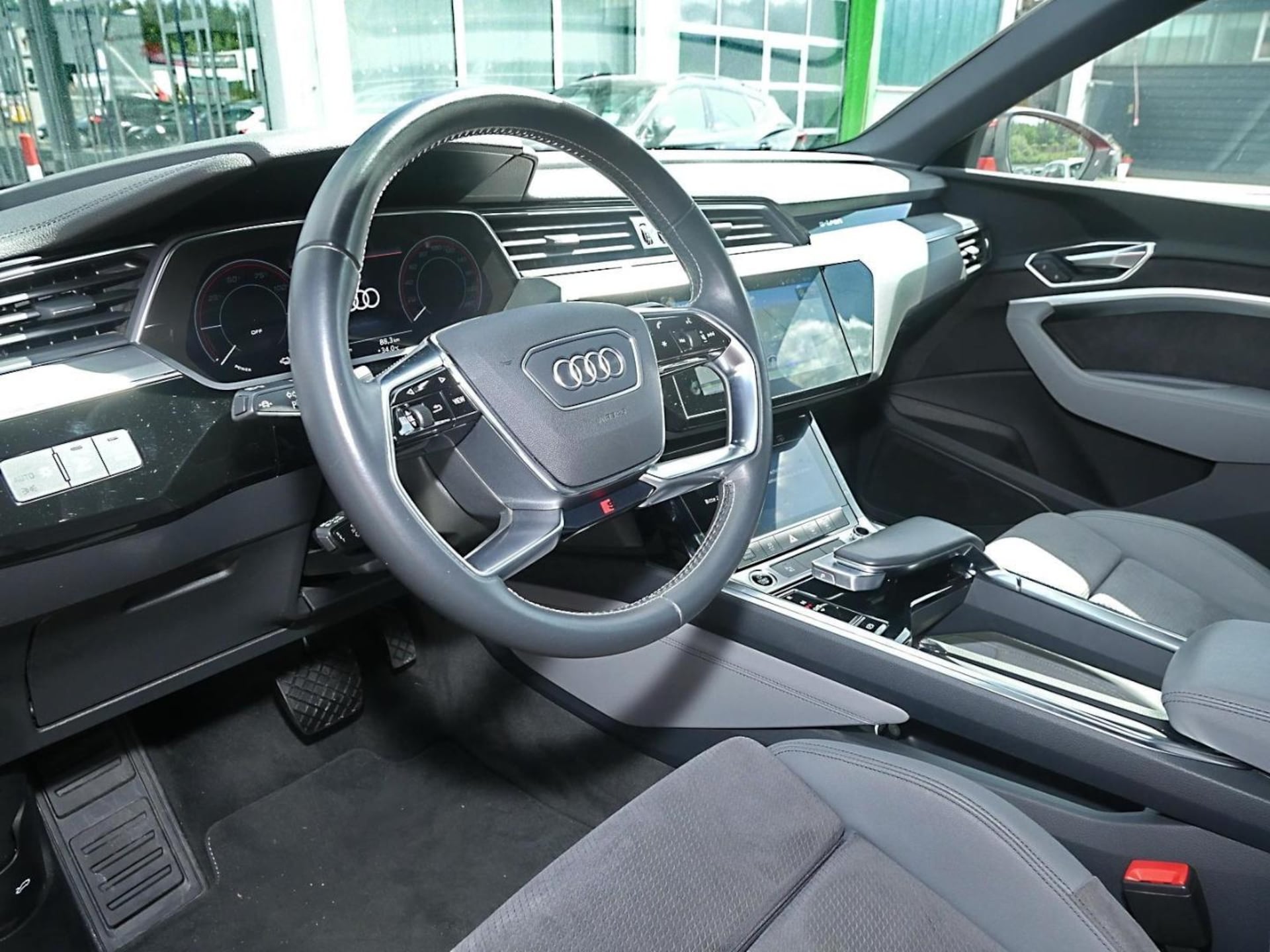 Audi e-tron Sportback advanced