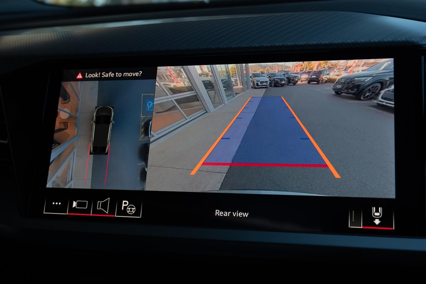 Image about Audi Q4 Sportback e-tron e-tron