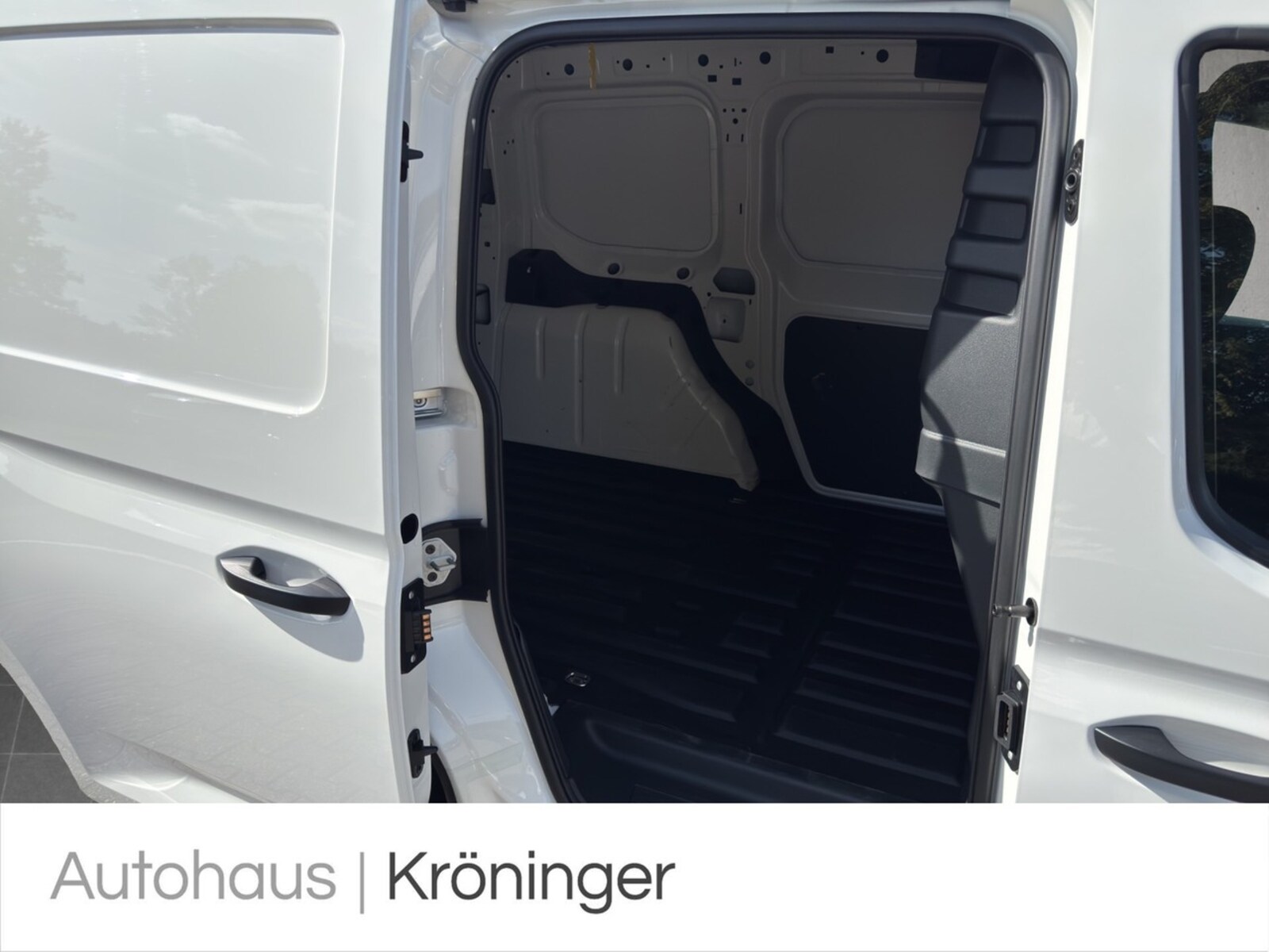 Volkswagen Caddy Cargo – Bild 10